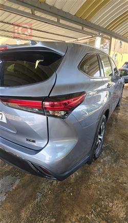 تۆیۆتا هایلاندەر